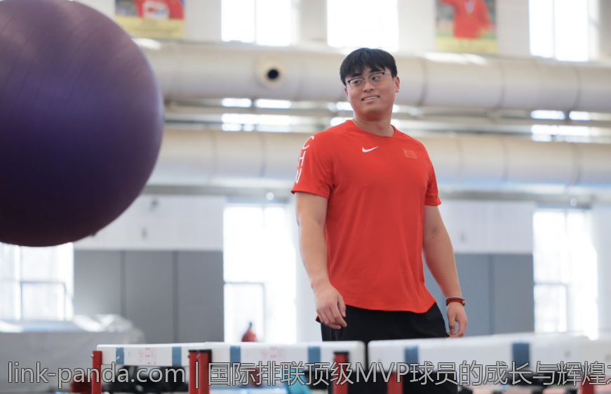 国际排联顶级MVP球员的成长与辉煌之路